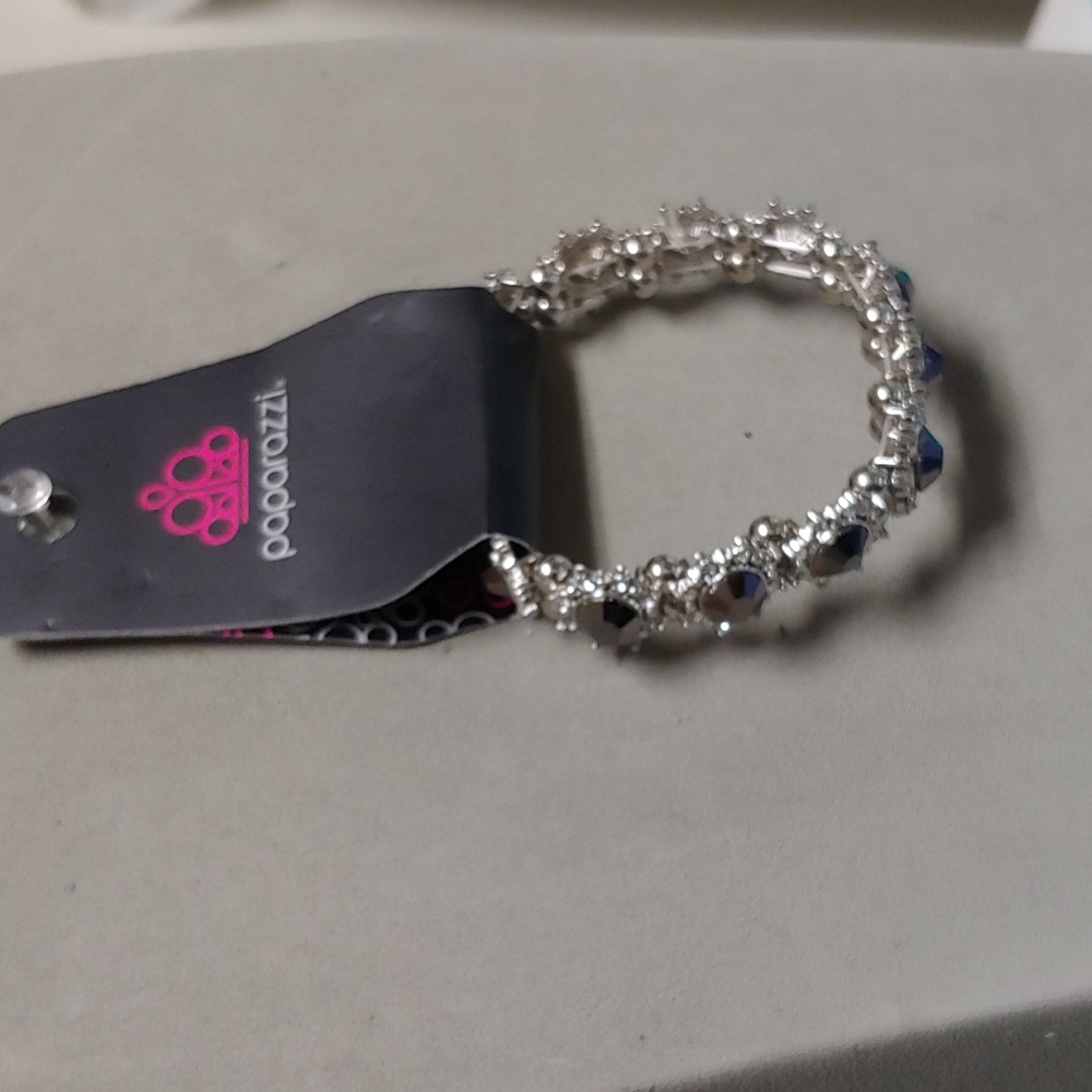 Paparazzi Silver textured bracelet